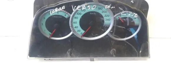 Toyota Corolla Verso AR10 Speedometer (instrument cluster) 83800-0F090
