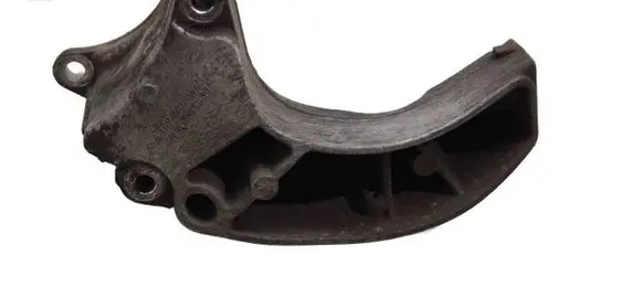 Mercedes-Benz B W245 Engine mounting bracket A1692410601