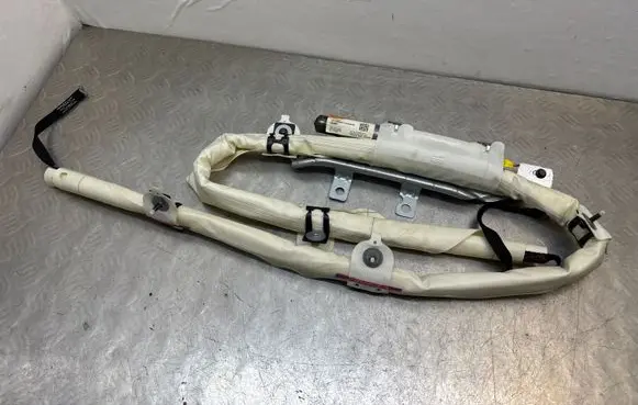 Volvo V60 Roof airbag P30780647