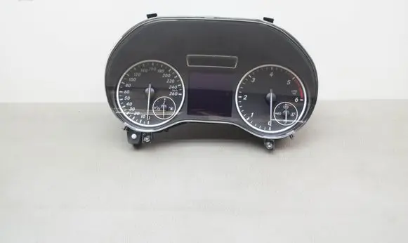 Mercedes-Benz B W246 W242 Speedometer (instrument cluster) A2469006111
