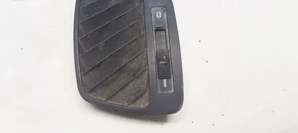 Volkswagen Transporter - Caravelle T4 Dash center air vent grill 4B0819794