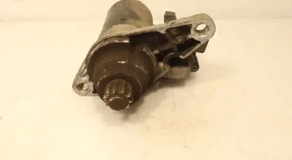 Volkswagen Fox Starter motor 0001120400