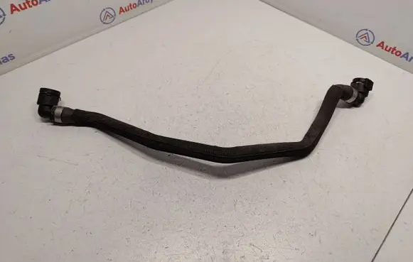 BMW 5 GT F07 Engine coolant pipe/hose 17122284285