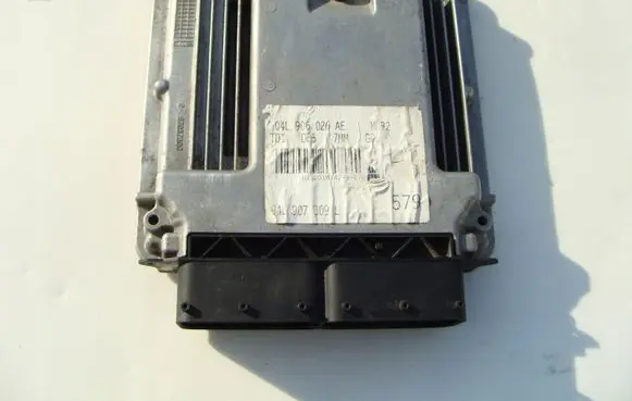 Audi A4 S4 B9 8W Engine control unit/module 04L907309L 04L906026AE