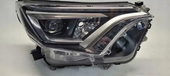 Toyota RAV 4 (XA40) Headlight/headlamp