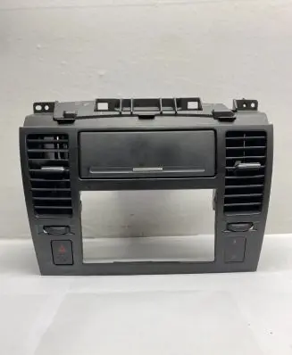 Nissan Tiida C11 Dash center air vent grill 68260 68751