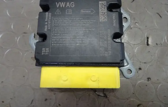 Audi A3 S3 8V Airbag control unit/module 5Q0959655BP 2015641266