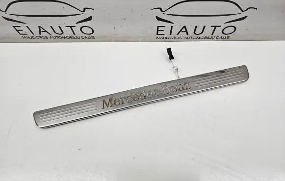 Mercedes-Benz GL X166 Front sill trim cover A1666801235