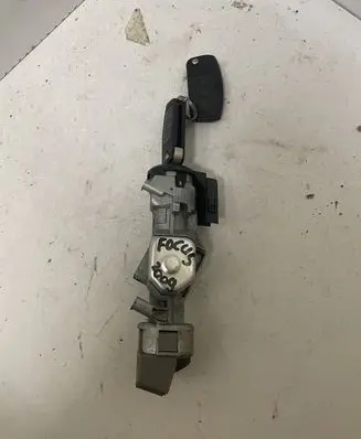 Ford Focus Ignition lock 3M513F880A