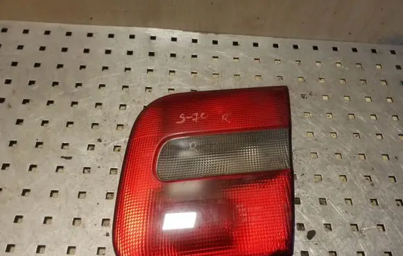 Volvo S70 V70 V70 XC Tailgate rear/tail lights 91516349151636