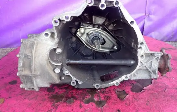 Audi A4 S4 B8 8K Manual 5 speed gearbox JST