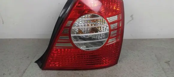Hyundai Elantra Rear/tail lights