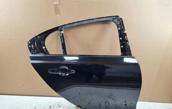 Jaguar XE Rear door