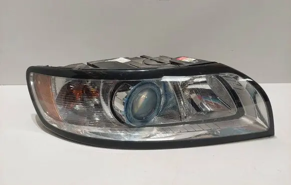 Volvo V50 Headlight/headlamp 31265699 LE06A6152X 0301237272