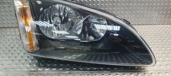 Ford Focus Headlight/headlamp S26372473