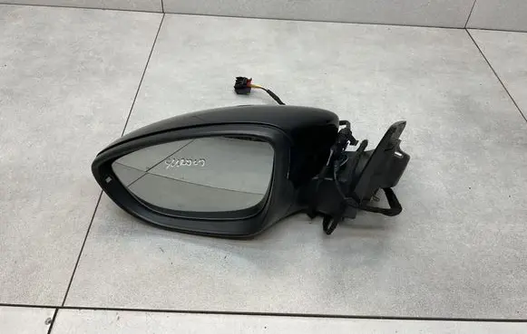 Volkswagen Scirocco Front door electric wing mirror LC9X