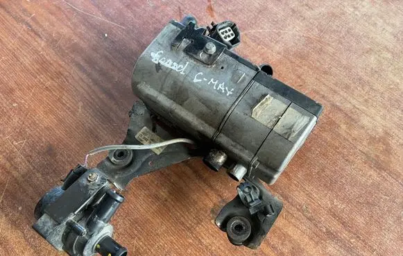 Ford Grand C-MAX Auxiliary pre-heater (Webasto) AV6118K464BG