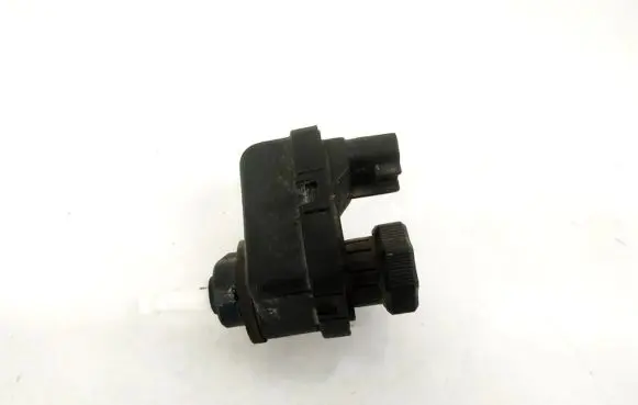Headlight level adjustment motor
