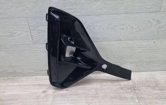 Opel Astra L Front bumper lower grill 9839195080