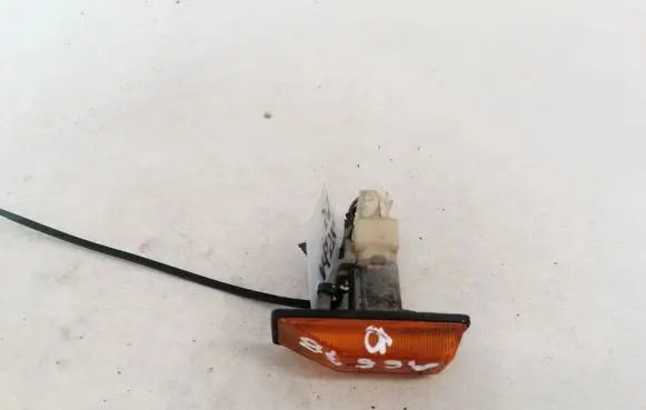 Citroen ZX Front fender indicator light E26R0190052