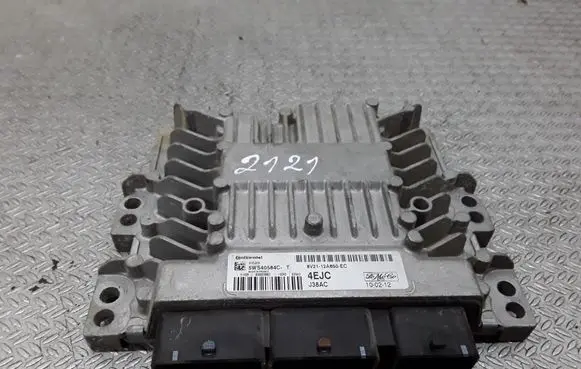 Ford Fiesta Engine control unit/module 5WS40584C 8V2112A650EC