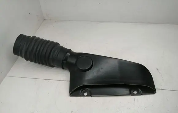 Mitsubishi Outlander Air intake duct part 1505A661