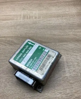 Audi A4 S4 B5 8D Airbag control unit/module 8A0959655