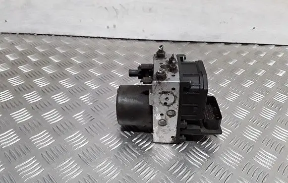 Toyota Corolla E120 E130 ABS Pump 0265225290 4454002050