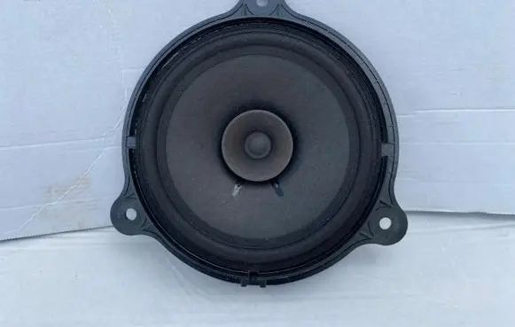 Opel Movano B Front door speaker 281563SG0A