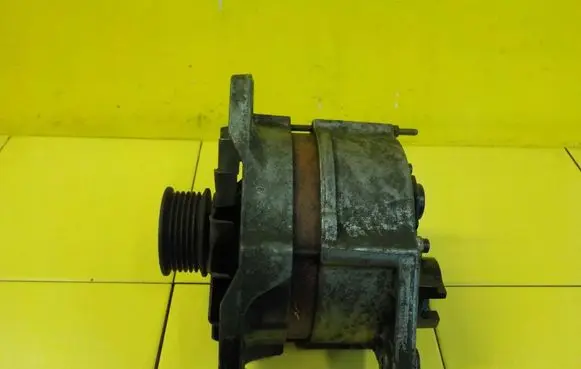 Opel Senator B Generator/alternator 3SP49
