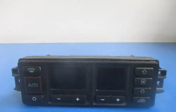 Audi A4 S4 B5 8D Climate control unit 8L0820043D