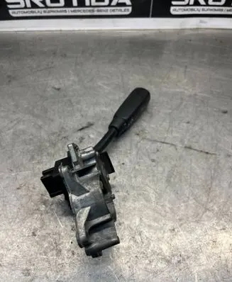 Mercedes-Benz E W210 Wiper control stalk A2105450110 01401410