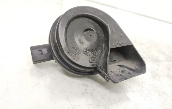 Audi Q5 SQ5 Horn signal 8T0951221