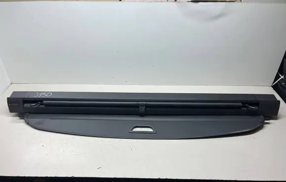 Toyota Land Cruiser (J150) Parcel shelf load cover 