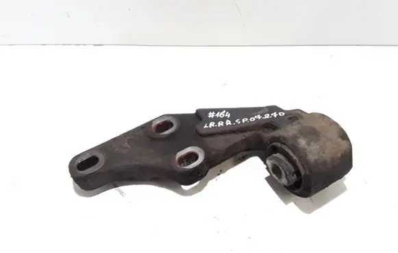 Land Rover Range Rover Sport L320 Front differential mounting bracket 
