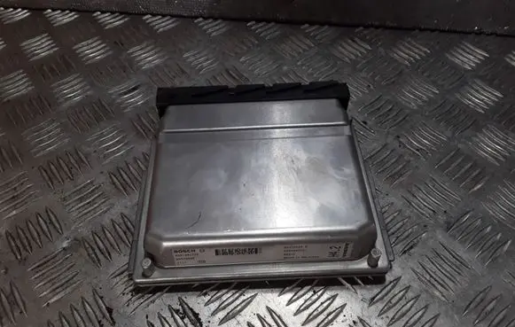 Volvo S80 Engine control unit/module 0281001776 09470429B H42