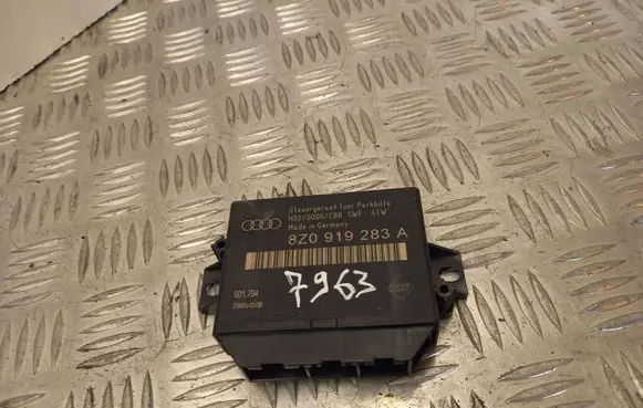 Audi A4 S4 B6 8E 8H Parking PDC control unit/module 8Z0919283A