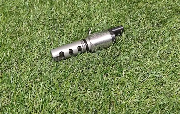 Volkswagen Jetta VI Camshaft vanos timing valve 4555520H3