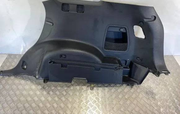 Trunk/boot lower side trim panel