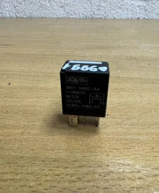 Volvo XC90 Other relay 5M5T14B192AA D9991