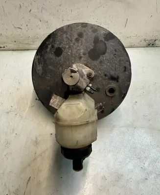 Renault Megane I Brake booster 8200069903A