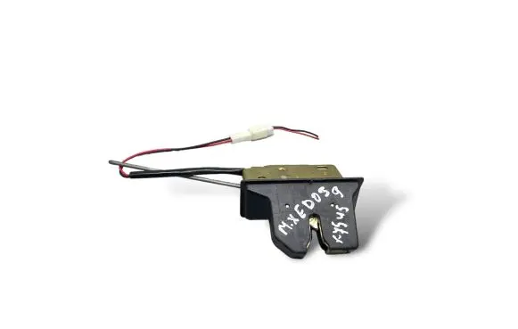 Mazda Xedos 9 Tailgate/trunk/boot lock/catch/latch