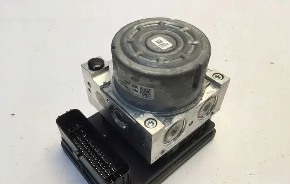 Peugeot 2008 II ABS Pump 9838074480