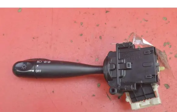 Toyota Yaris Verso Headlight wiper switch 1736481