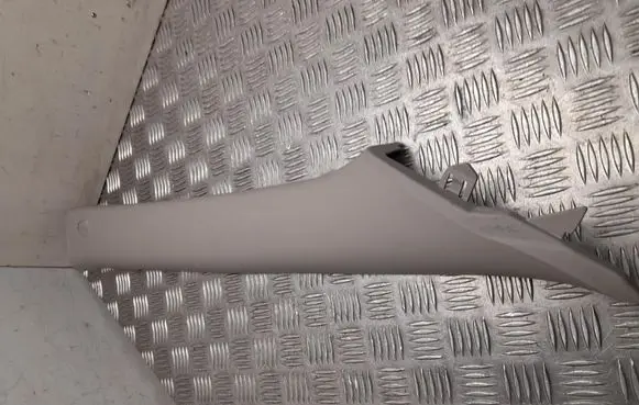 SsangYong Tivoli (A) pillar trim 7732035000