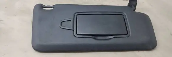 Sun visor