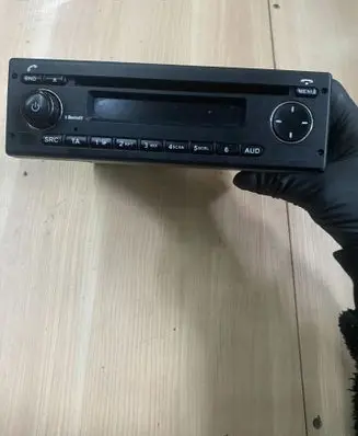 Iveco Daily 6th gen Radio/CD/DVD/GPS head unit 7620000097