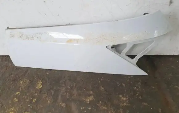 Ford Grand C-MAX Fender end trim 