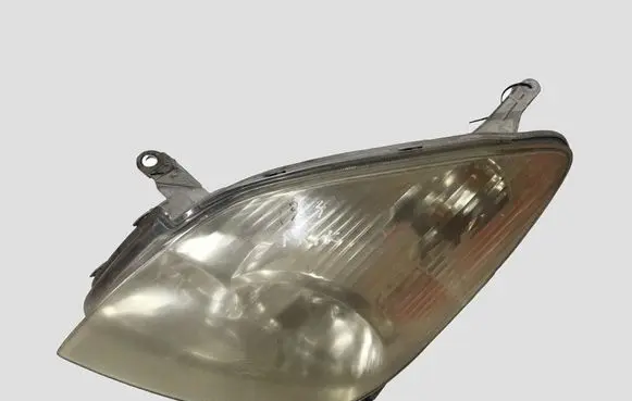 Toyota Corolla Verso E121 Headlight/headlamp 9922679004 UPM60GF20