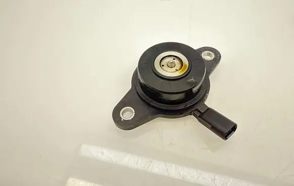 Volkswagen Golf VIII other engine part 1018456804